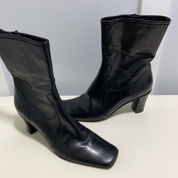 Franco Martini Fine Italian Leather Boots, size 81/2, color black - Picture 5 of 6